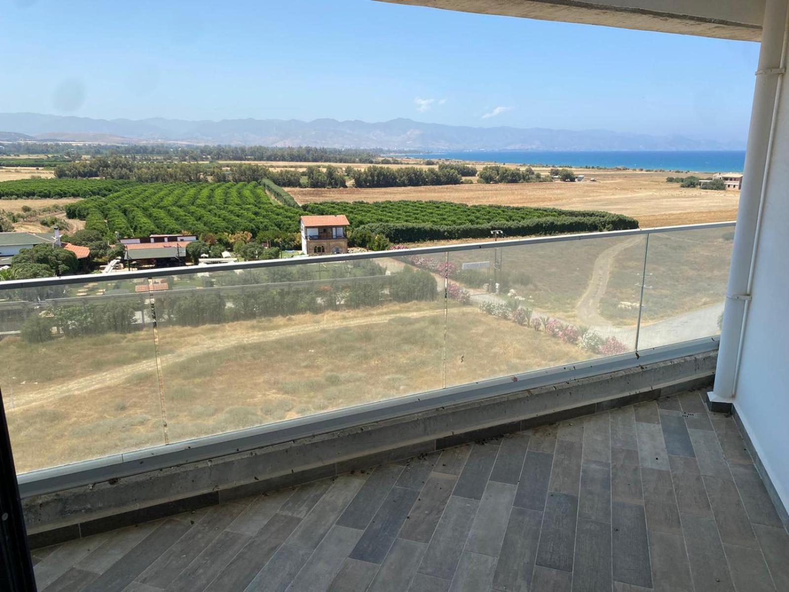 Sea & Mountain Panorama View, North Cyprus Appartement Ghaziveran